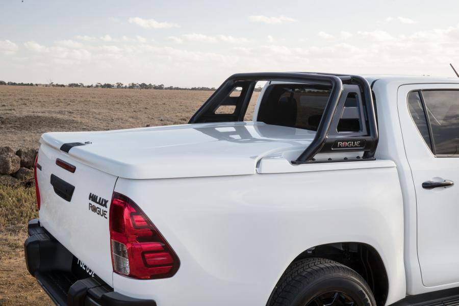 Детали экстерьера Toyota Hilux Rogue Double Cab 2018 года  (AU) (фото 16 из 27)